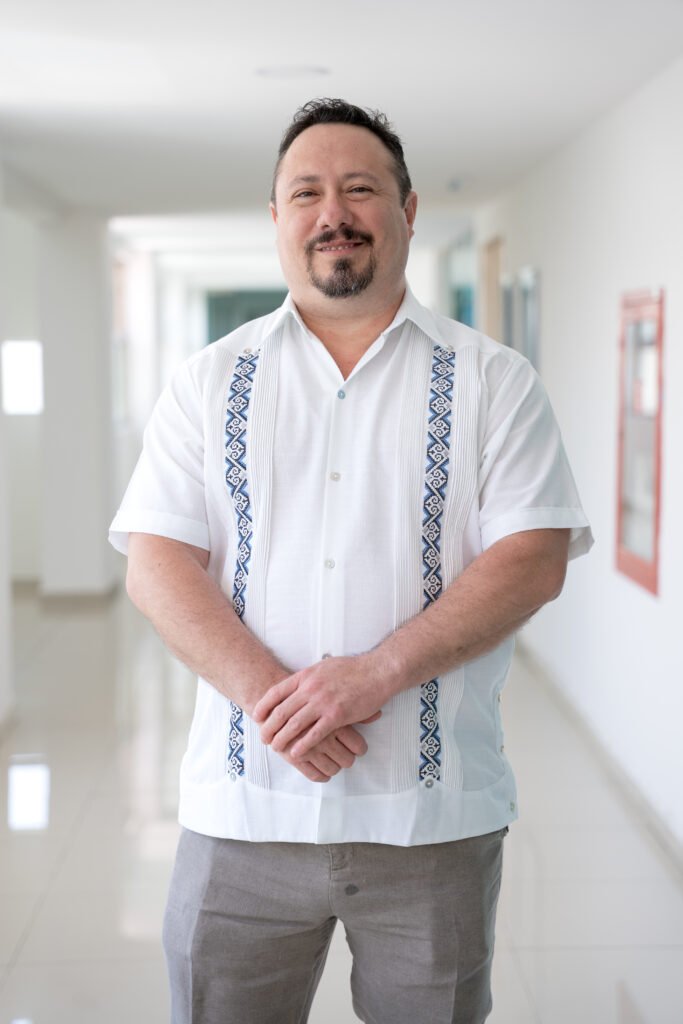 ENRIQUE SOLIS